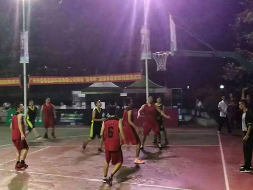 �뼪��̩�Ӳμӹ㶫���ܿƼ�԰�����������������׳���ݣ�