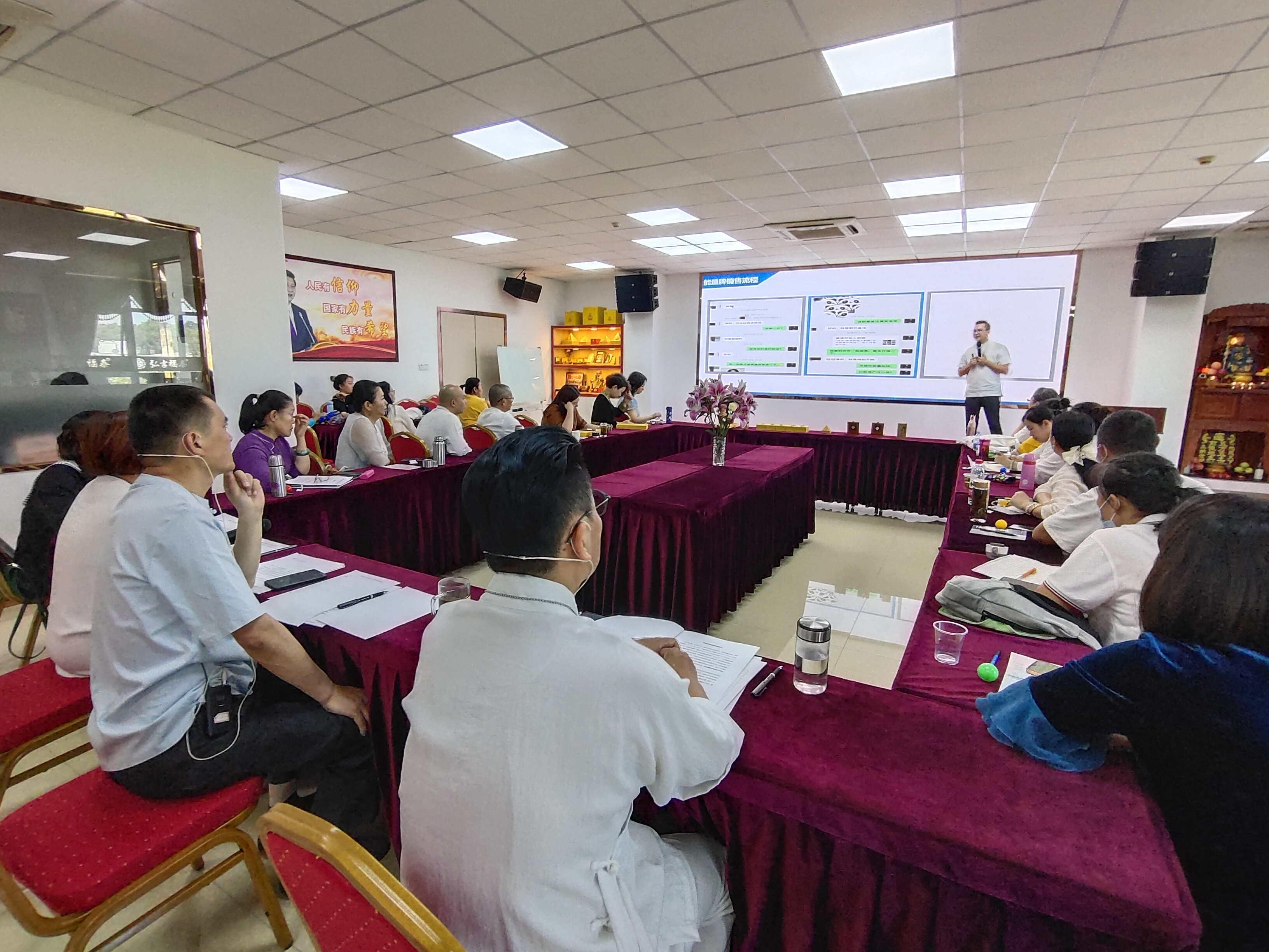 ����ף�غ뼪��̩���Ź�ӭ�����������������ߵڶ����������ô����ȡ��Բ���ɹ�