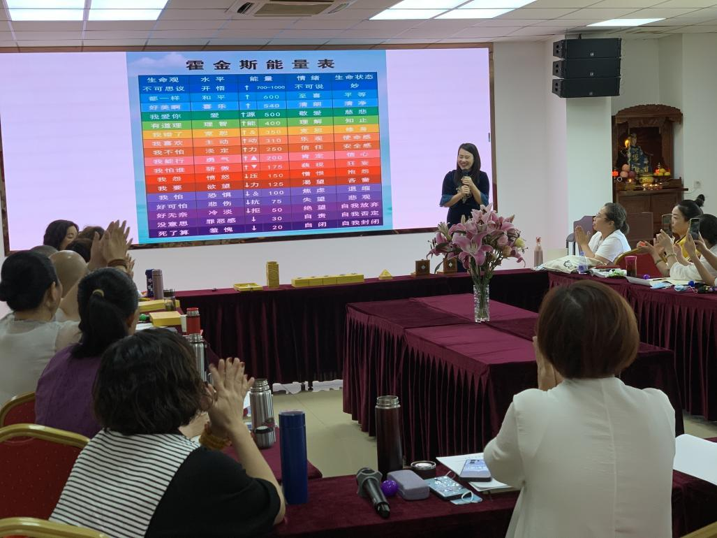 ����ף�غ뼪��̩���Ź�ӭ�����������������ߵڶ����������ô����ȡ��Բ���ɹ�